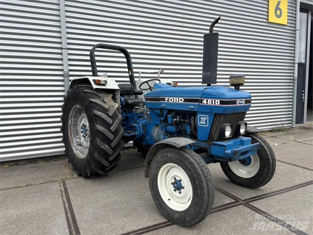 Ford 4610 Tractors