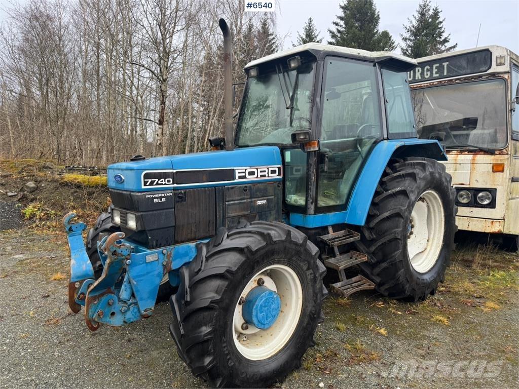 Ford 7740 SLE Tractors