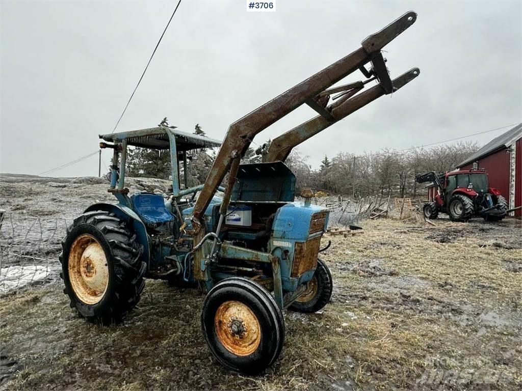 Ford Dexta 2000 Tractors
