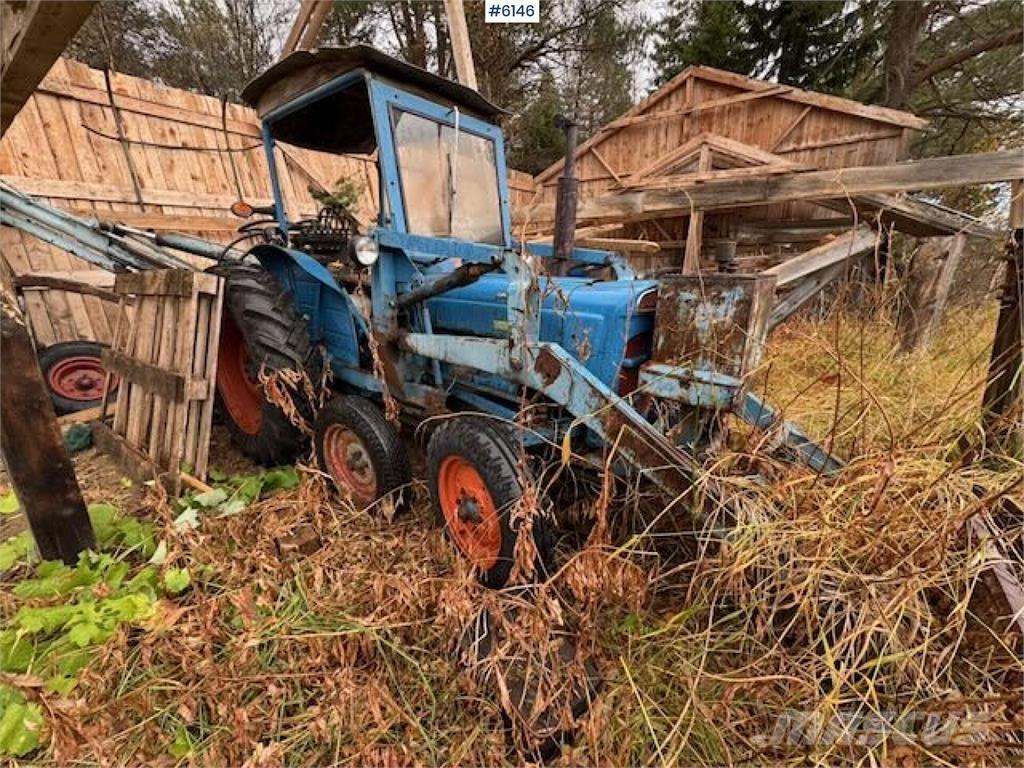 Fordson Dexta Tractors