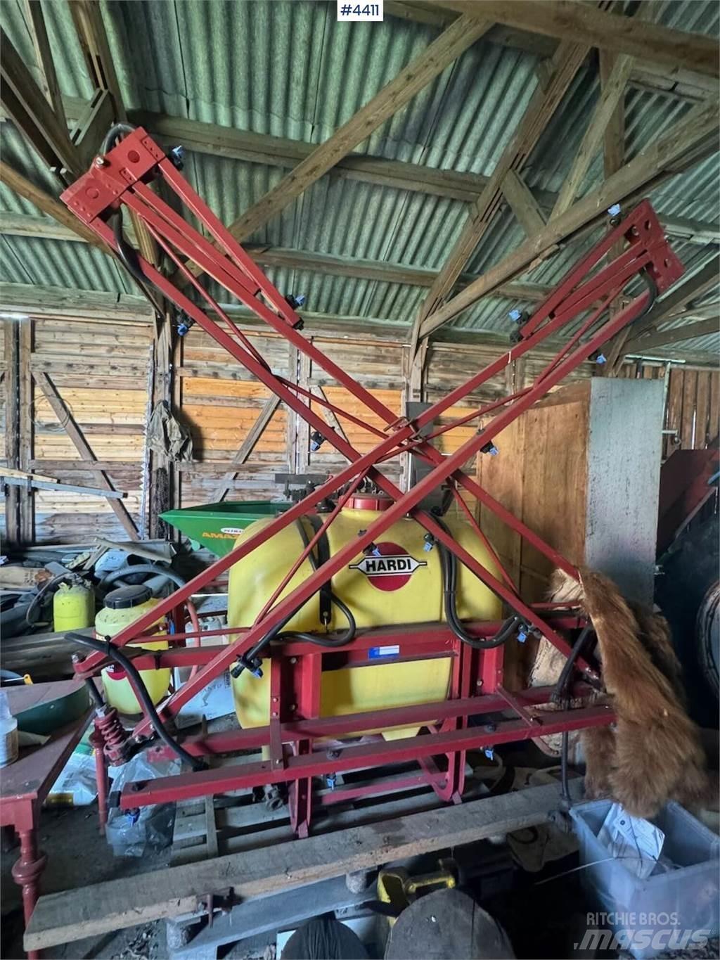 Hardi NK 400 Trailed sprayers