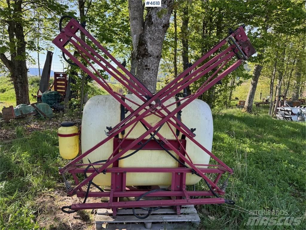 Hardi NK 800 Trailed sprayers