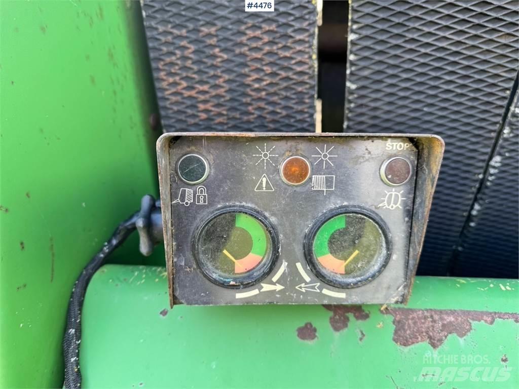 John Deere 550 Other forage harvesting equipment