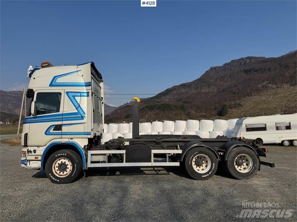 Scania 144G Box body trucks
