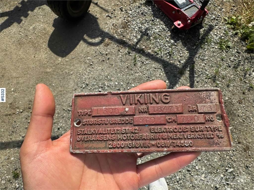 Viking L300 Snow blades and plows