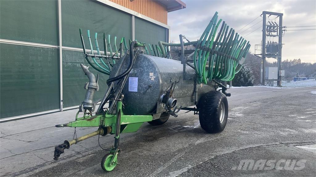 Bauer VB 58V Slurry tankers