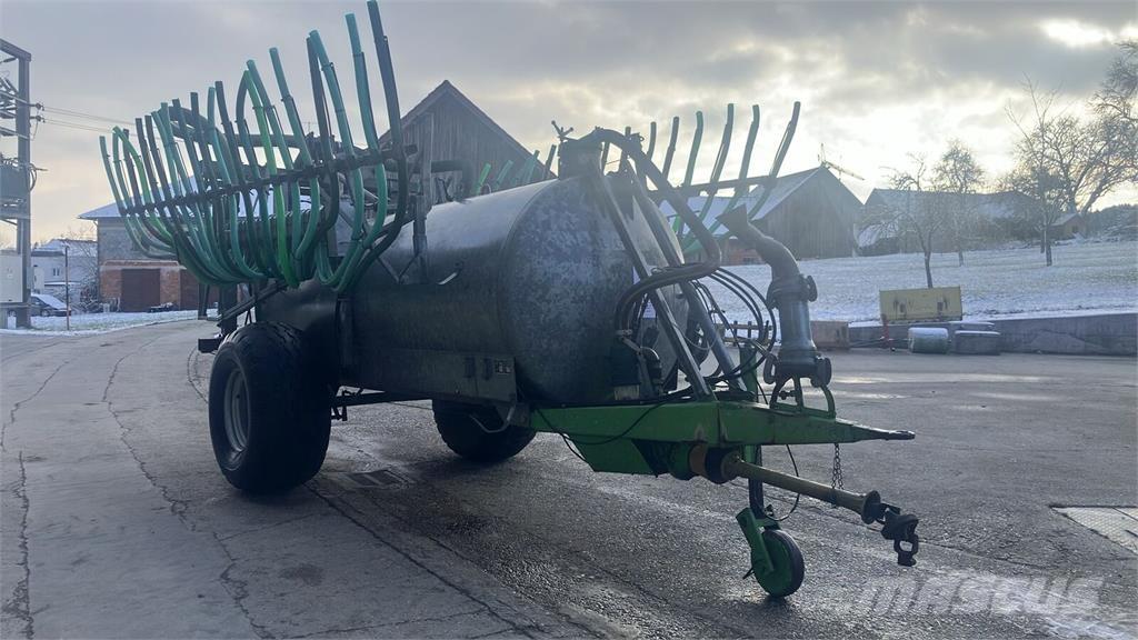 Bauer VB 58V Slurry tankers