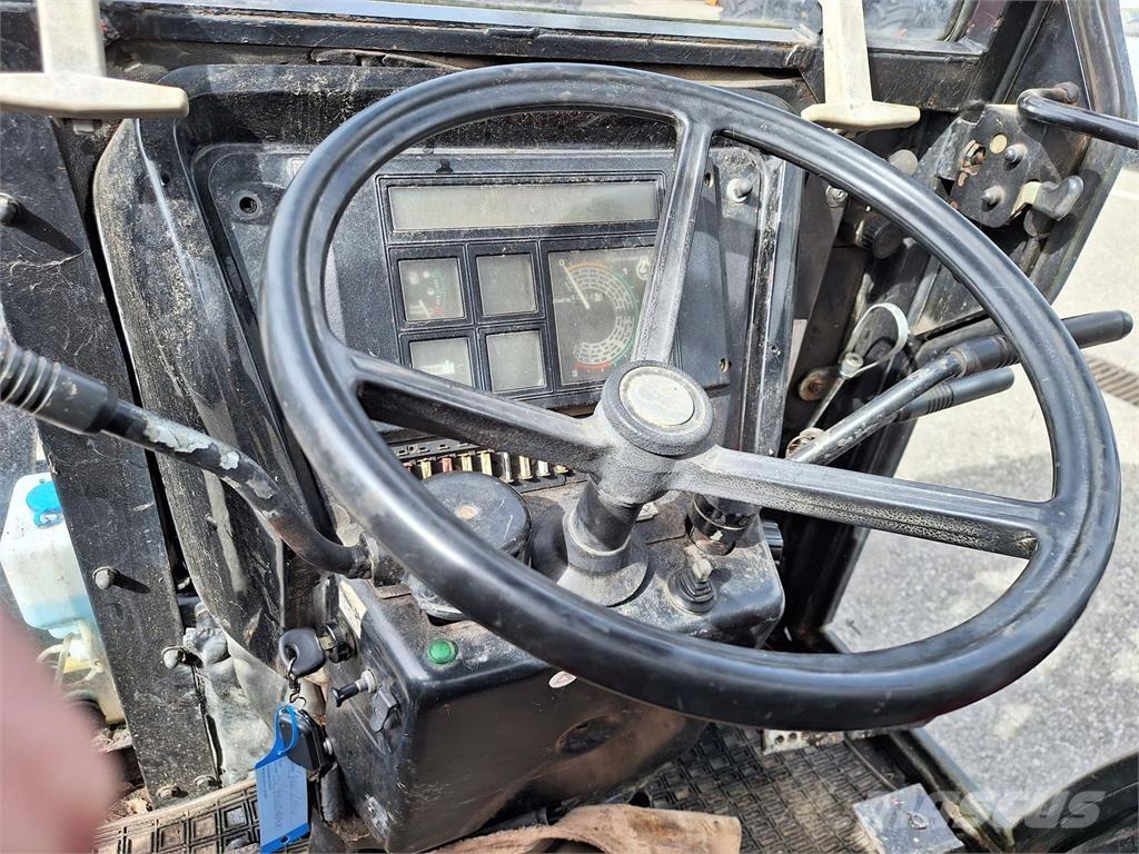 Case IH 2140 Tractors