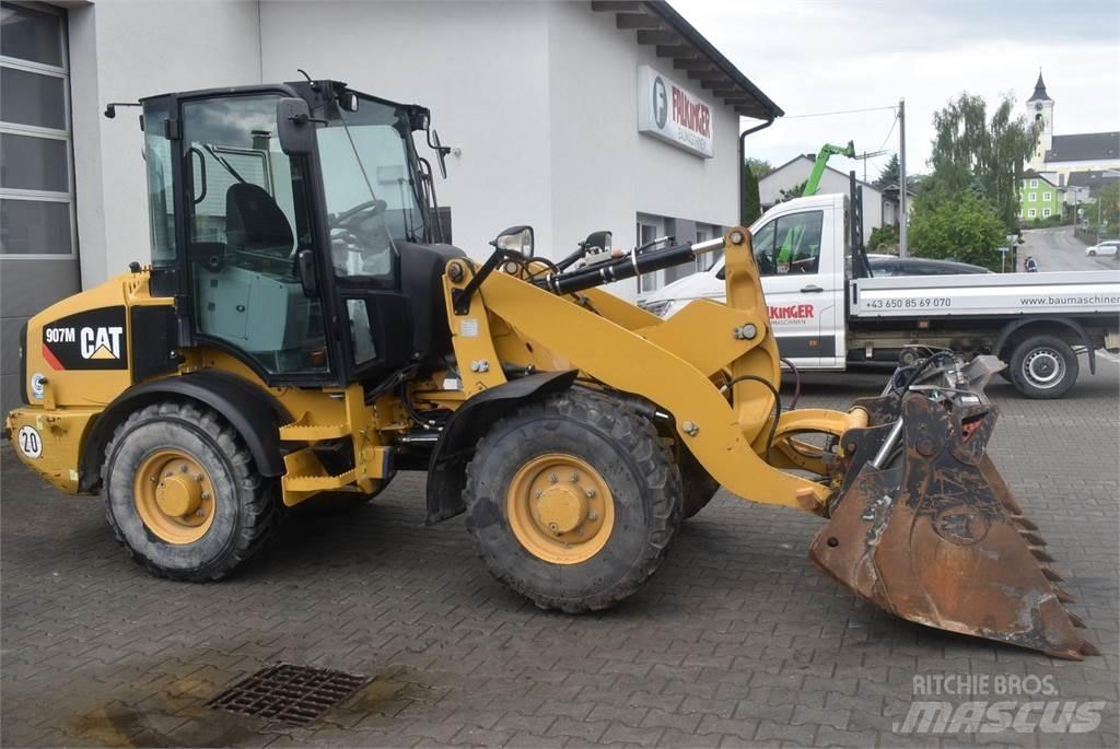 CAT 907M Wheel loaders