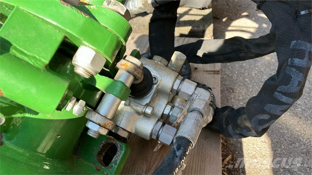  CFS Vinox links Other wine growing equipment