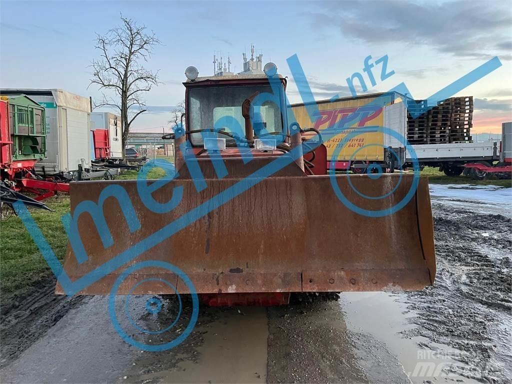  DT 75 Raupe Tractors