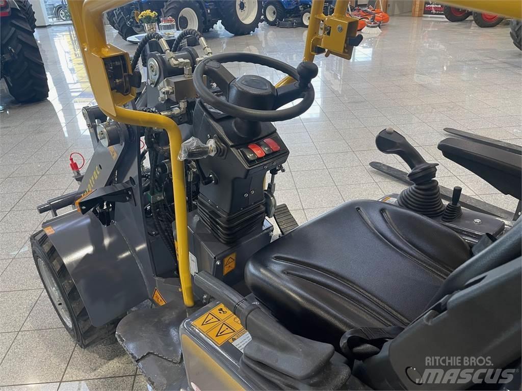 Eurotrac W10 Front loaders and diggers