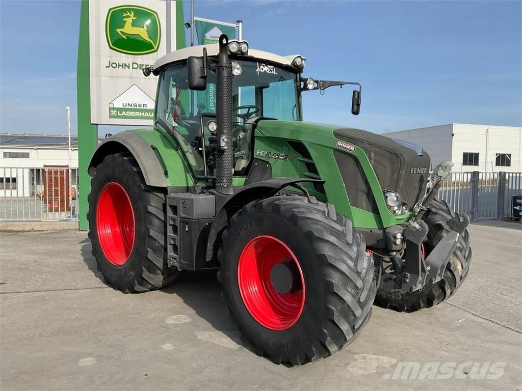 Fendt 822 Vario Tractors