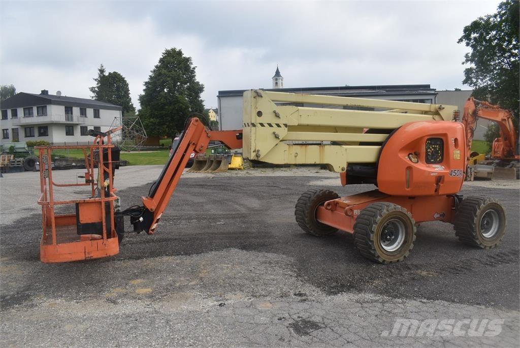 JLG 450AJ Articulated boom lifts