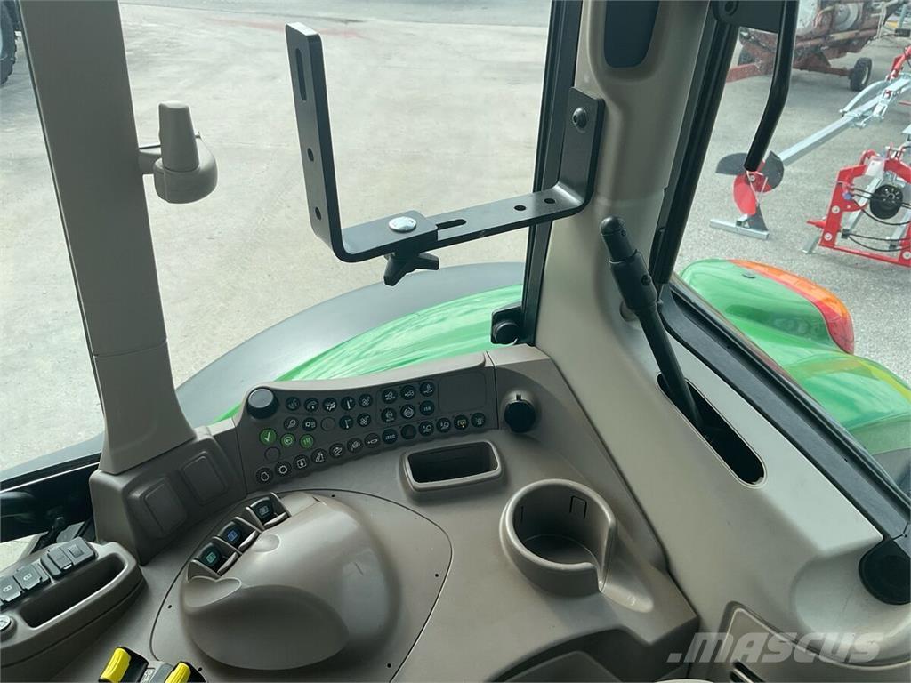 John Deere 6120M Tractors