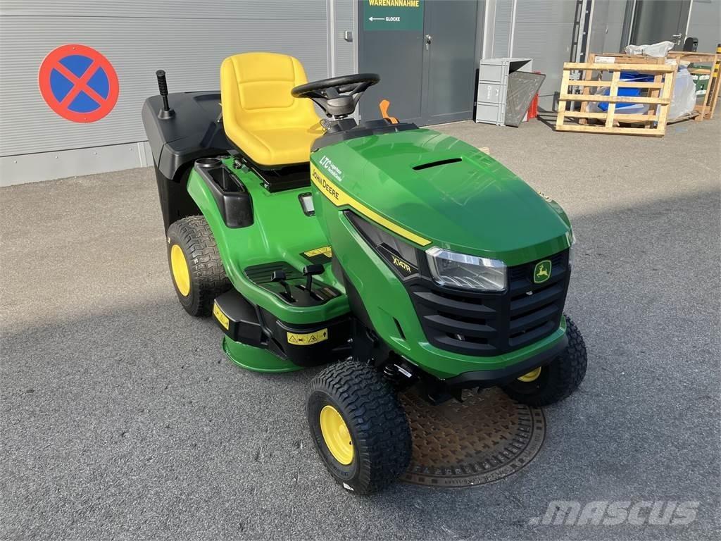 John Deere X 147R Groundcare - Others