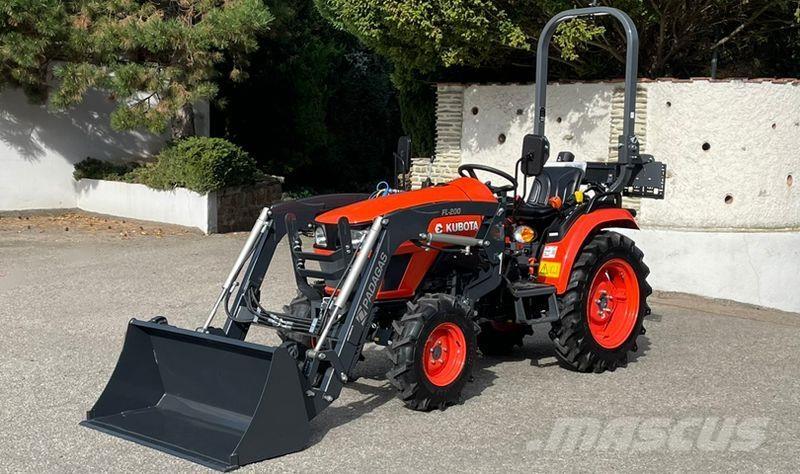 Kubota EK1-261 Tractors
