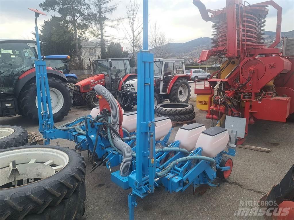 Monosem 6 reihig Planters
