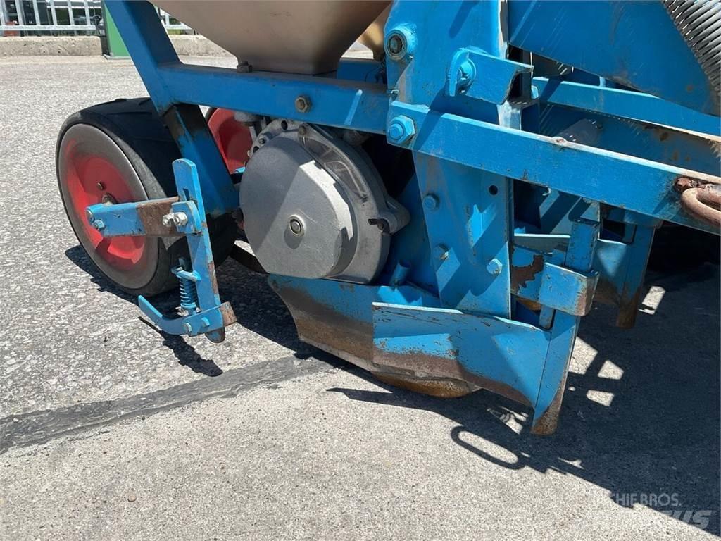 Monosem NC Planters