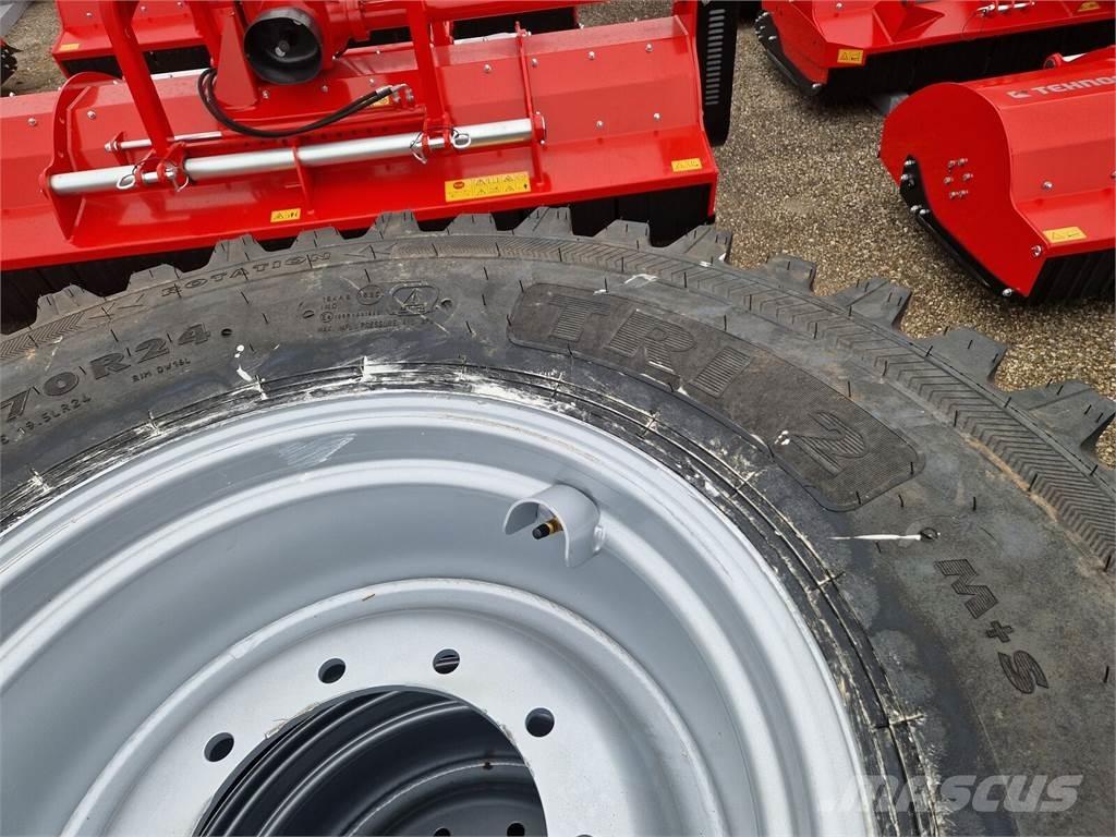 Nokian TRI 2 Tyres, wheels and rims