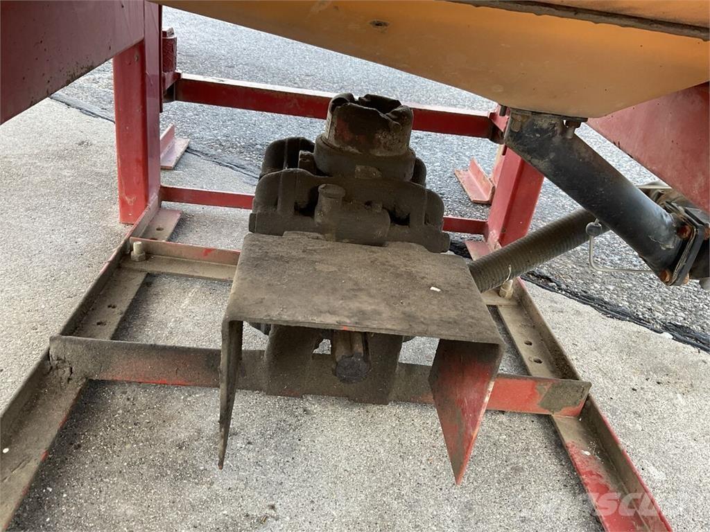 Rau D1 Trailed sprayers