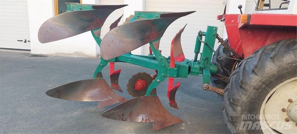 Regent 2 Schar Conventional ploughs