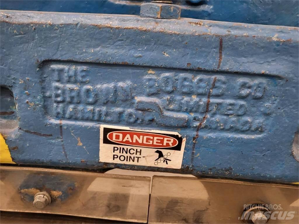 Brown BOGGS 396 Construction - Others