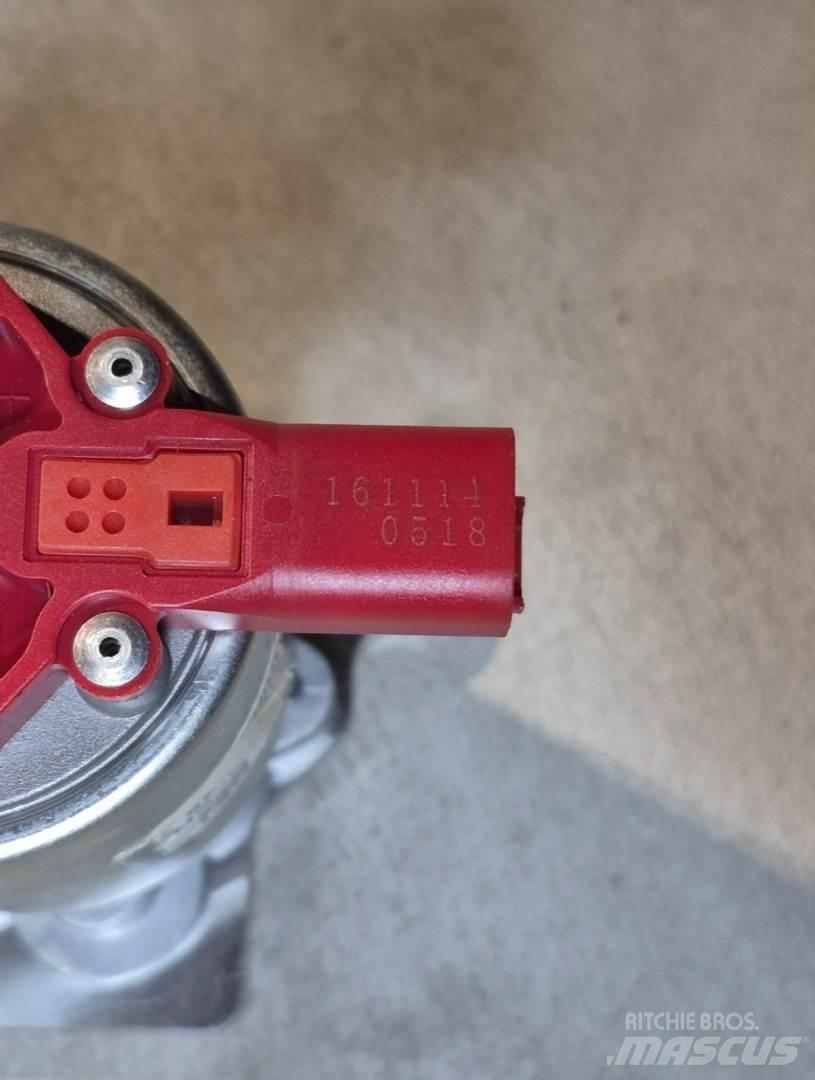 Cummins 5362255 Waterpumps
