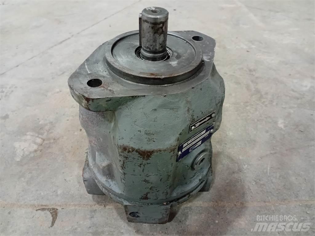  GENUINE METARIS Waterpumps