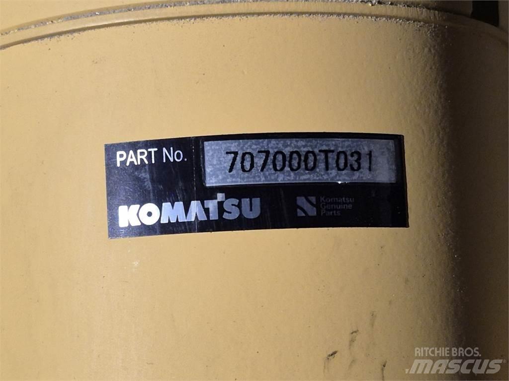 Komatsu 707-00-0T031 Transportation - Others
