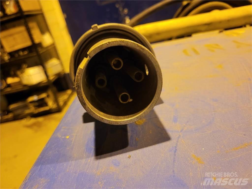 Miller Dimension 652 Welding machines
