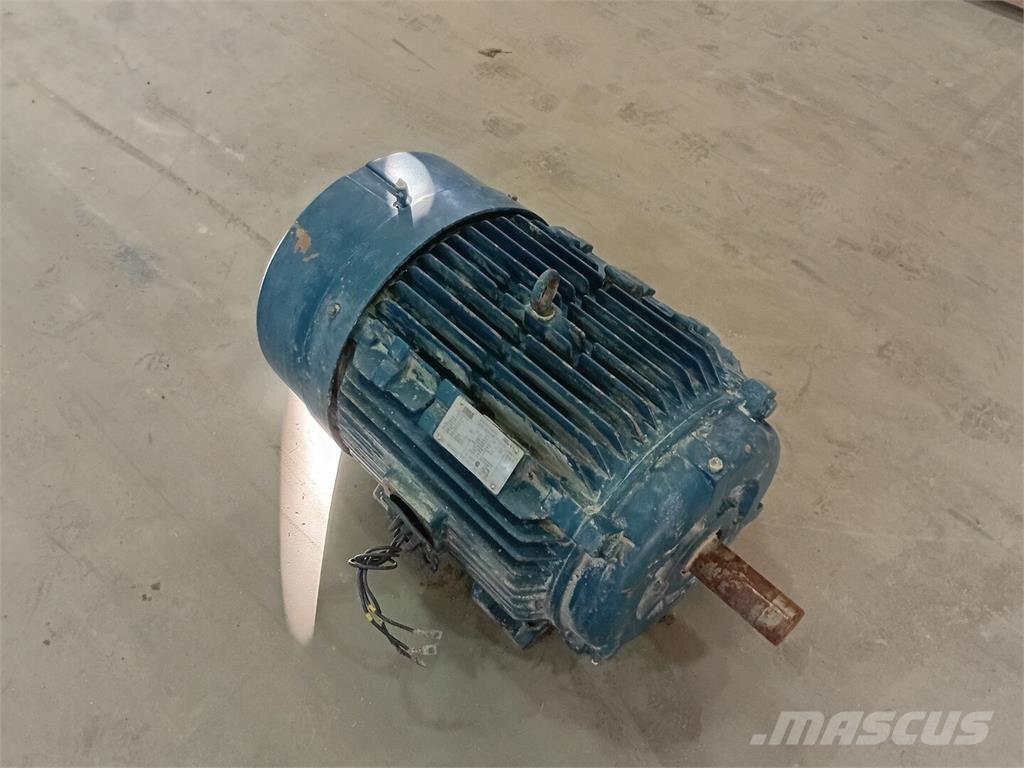 Siemens 1LA03244ES51 Industrial engines