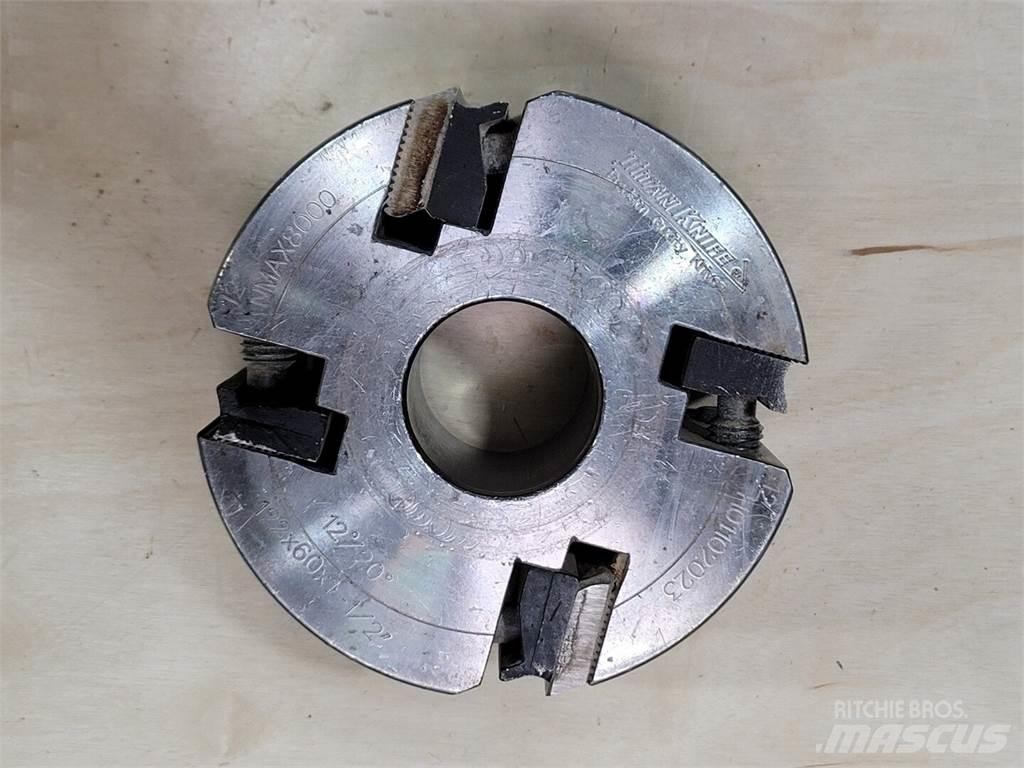 Titan KNIFE H01102023 Construction - Others