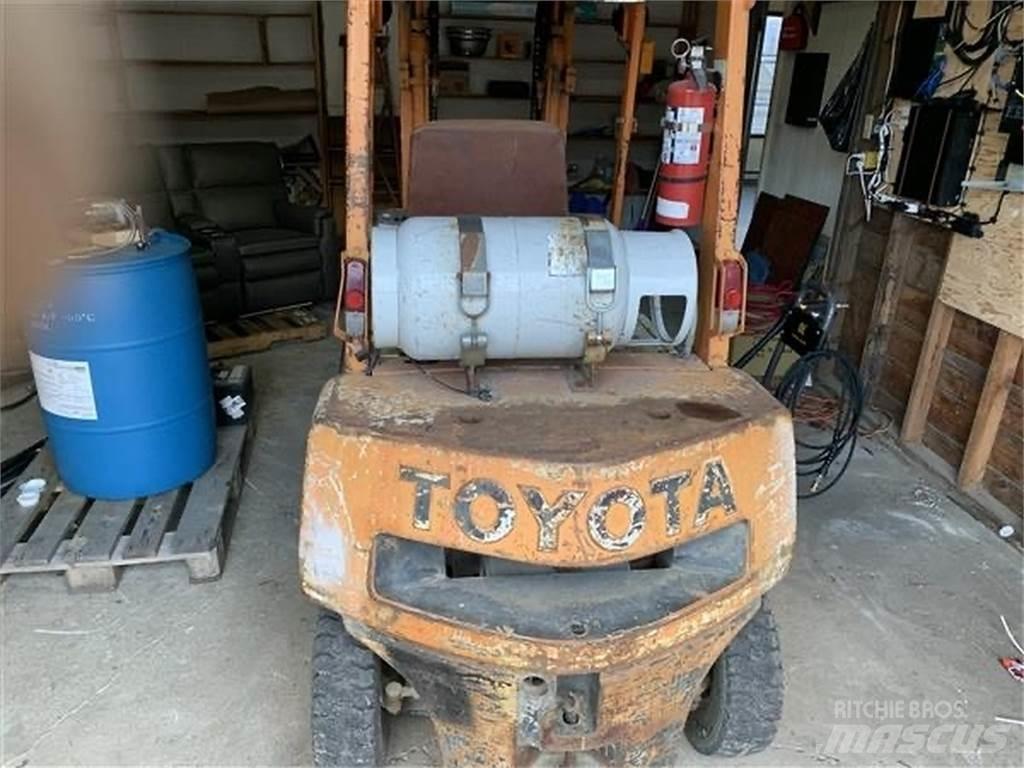 Toyota 4FGL20 Construction - Others