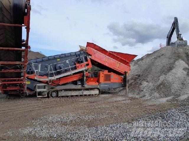 Finlay 883 +SP Crushers