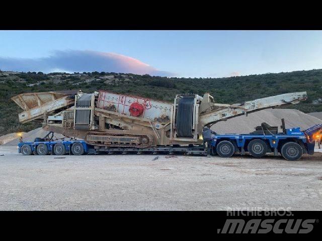 McCloskey R230 Crushers
