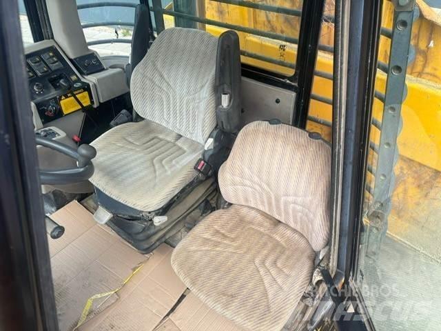 JCB  Site dumpers