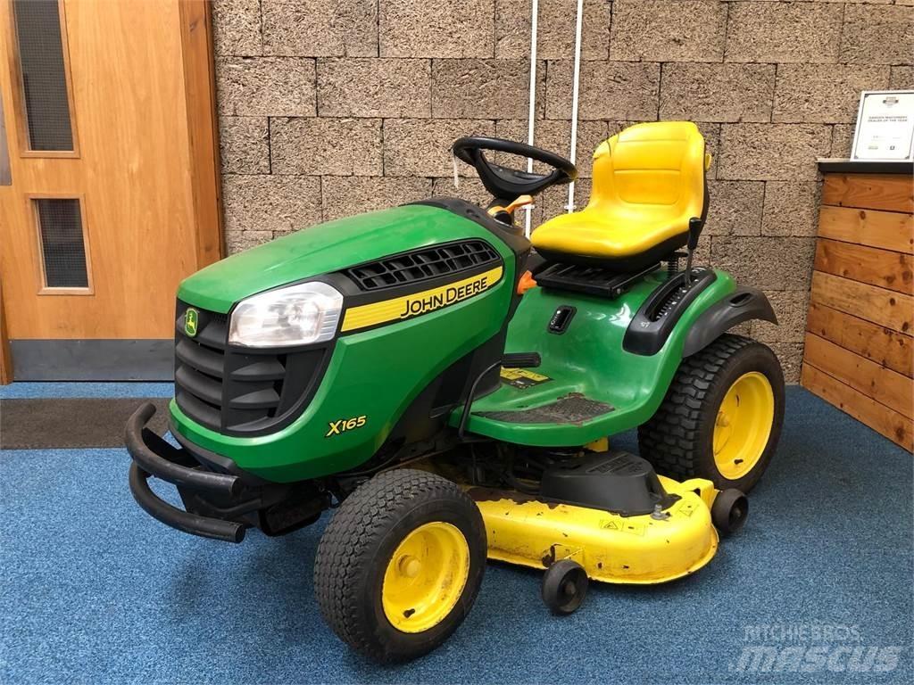 John Deere X 165 Groundcare - Others
