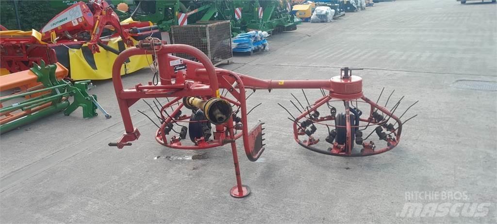 Kverneland Haybob 300 Rakes and tedders