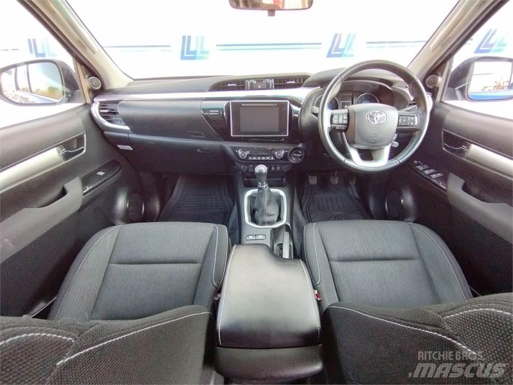 Toyota Hilux Construction - Others