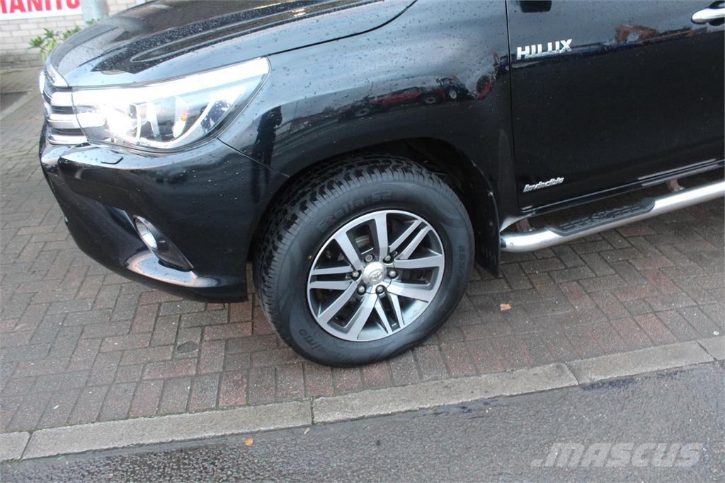 Toyota Hilux Pick up/Dropside