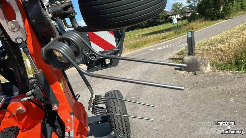 Kubota TE10511C Windrowers