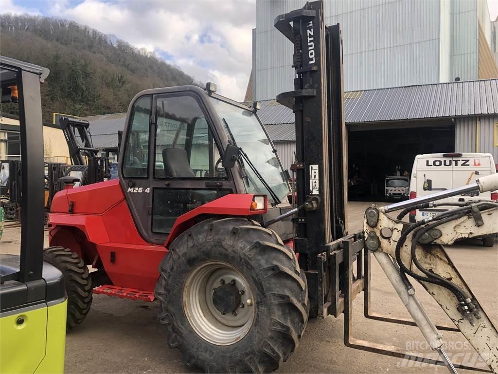 Manitou M26-4 Rough terrain trucks
