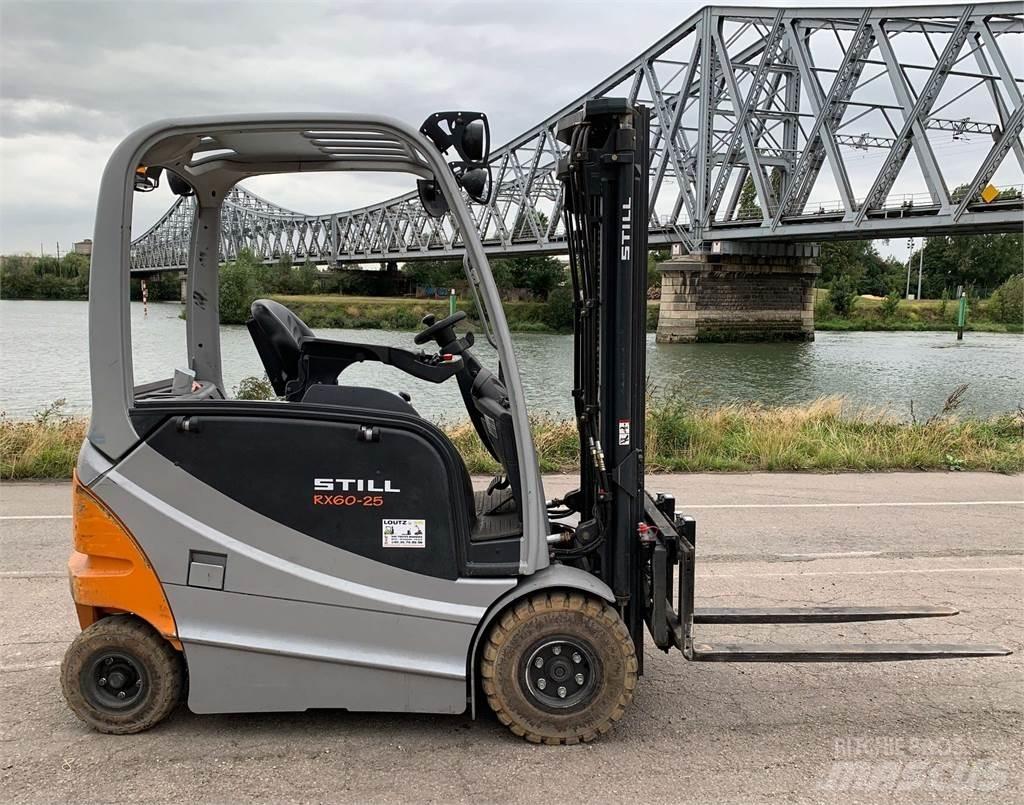 Still RX60-25 Forklift trucks - others