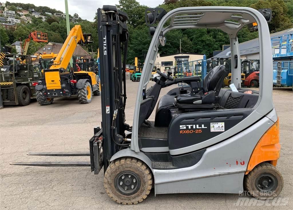 Still RX60-25 Forklift trucks - others