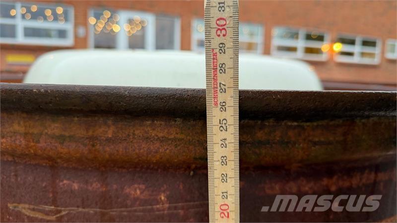 GKN 10X36 Tyres, wheels and rims