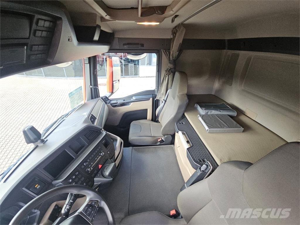 MAN TGM 18.320 Box body trucks
