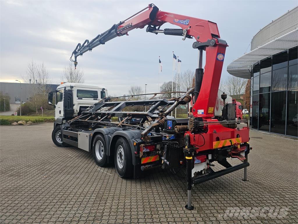 MAN TGS 26.400 6X2-4 Cable lift demountable trucks