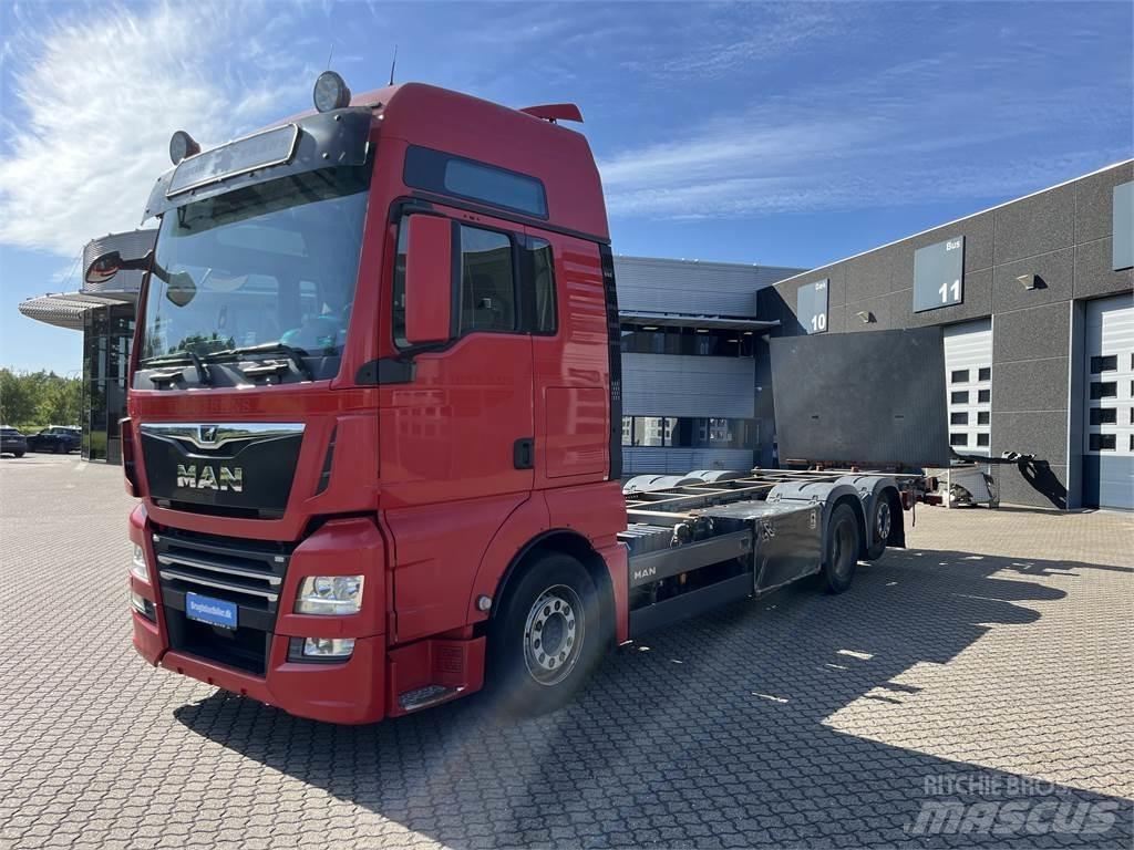 MAN TGX 26.500 6x2 Container Frame trucks