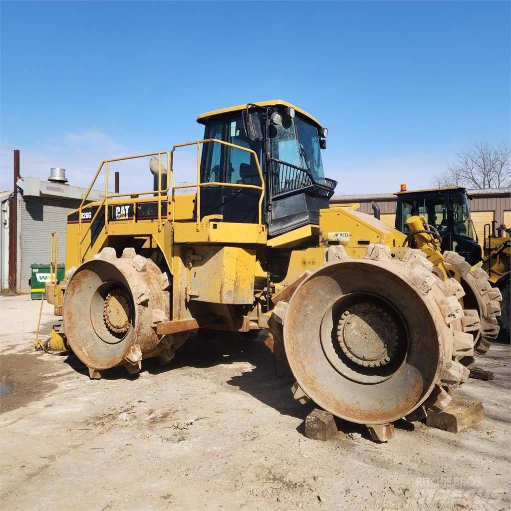 CAT 826G II Construction - Others